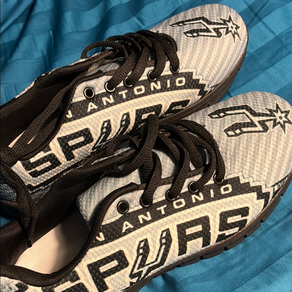 San Antonio Spurs Themed Sneakers - Picture 5 of 6